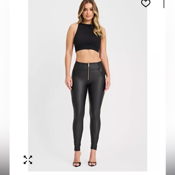 Freddy High-Rise Sculpting Skinny Woman’s Pants - Picture 12 of 14